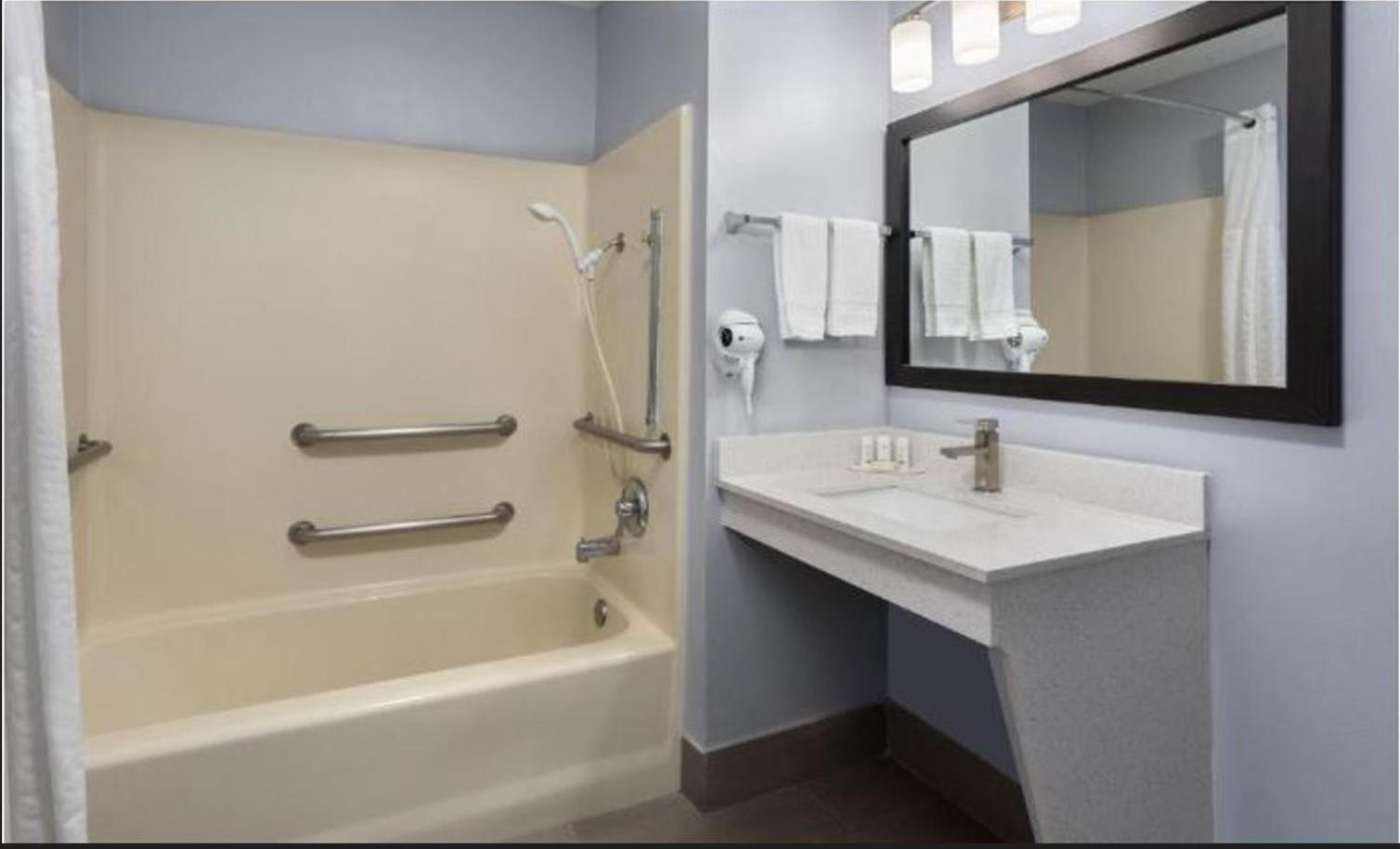 Baymont By Wyndham Brunswick Ga Hotel Luaran gambar